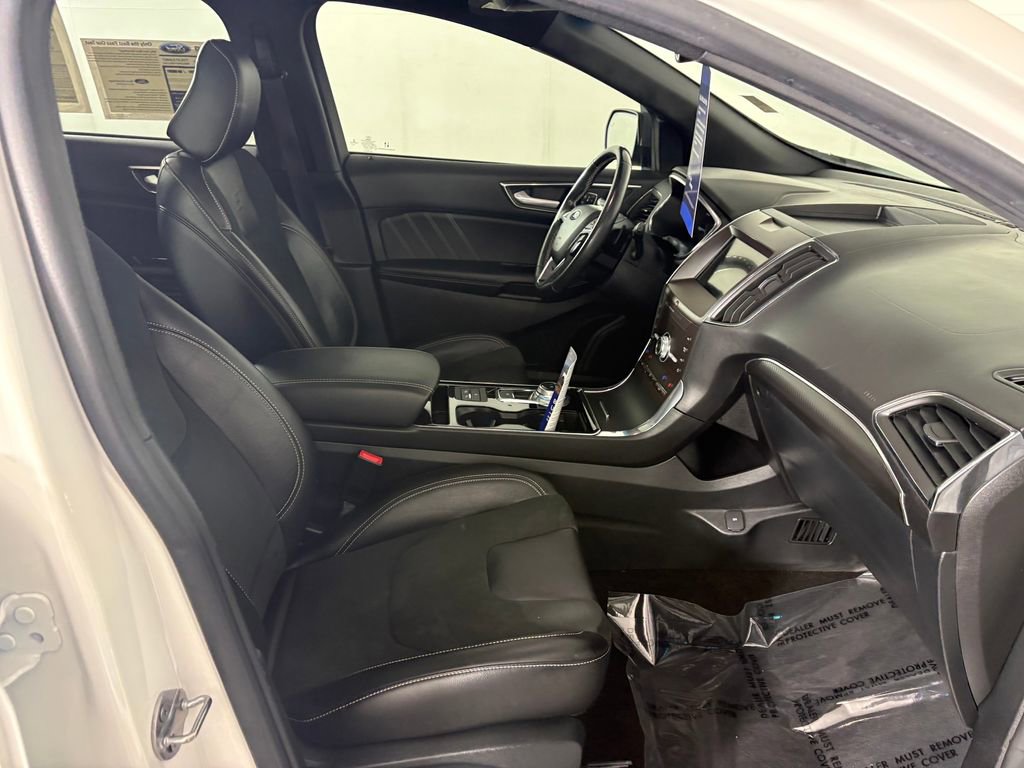 Used 2020 Ford Edge ST w/ Equipment Group 401A AWD/4WD image 37