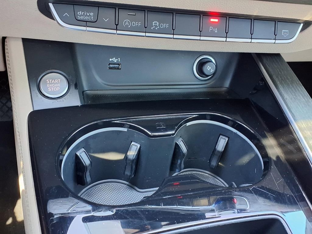 Used 2022 Audi A4 2.0T Premium Plus image 30