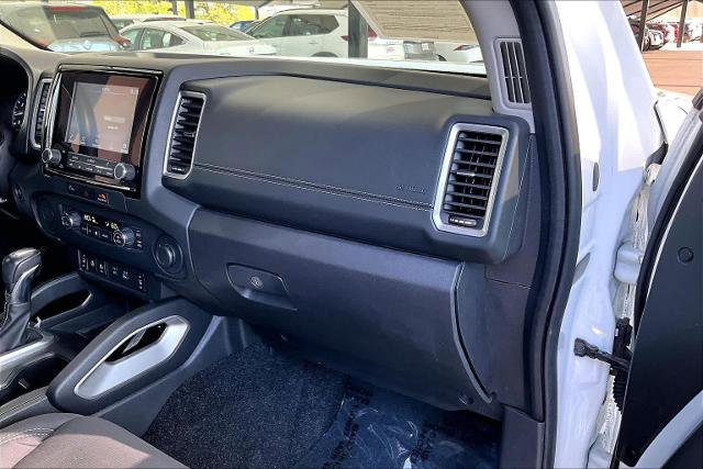Certified 2024 Nissan Frontier SV w/ Technology Package image 18