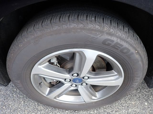 Used 2019 Ford Edge SEL w/ Equipment Group 201A AWD/4WD image 10