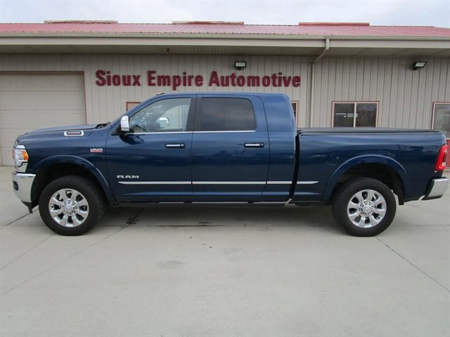 Used 2022 RAM 2500 Limited image 2