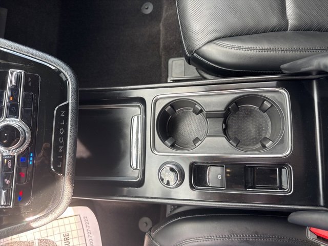 Used 2022 Lincoln Corsair AWD w/ Equipment Group 101A image 26