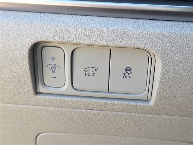 Used 2025 Kia Sorento EX image 25