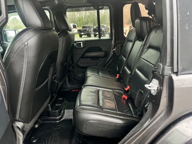 Used 2018 Jeep Wrangler Unlimited Sahara image 12
