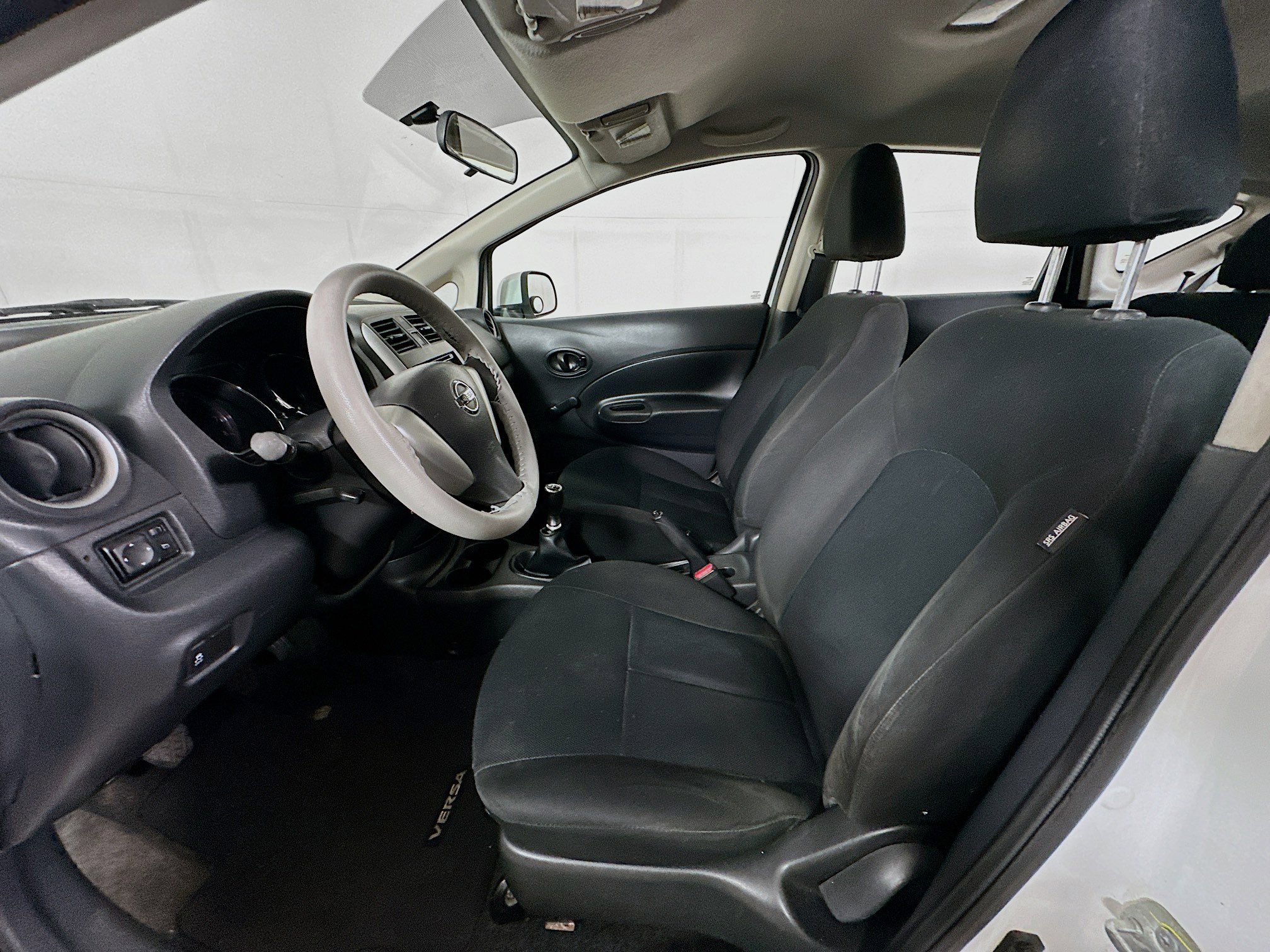 Used 2014 Nissan Versa Note S FWD image 13