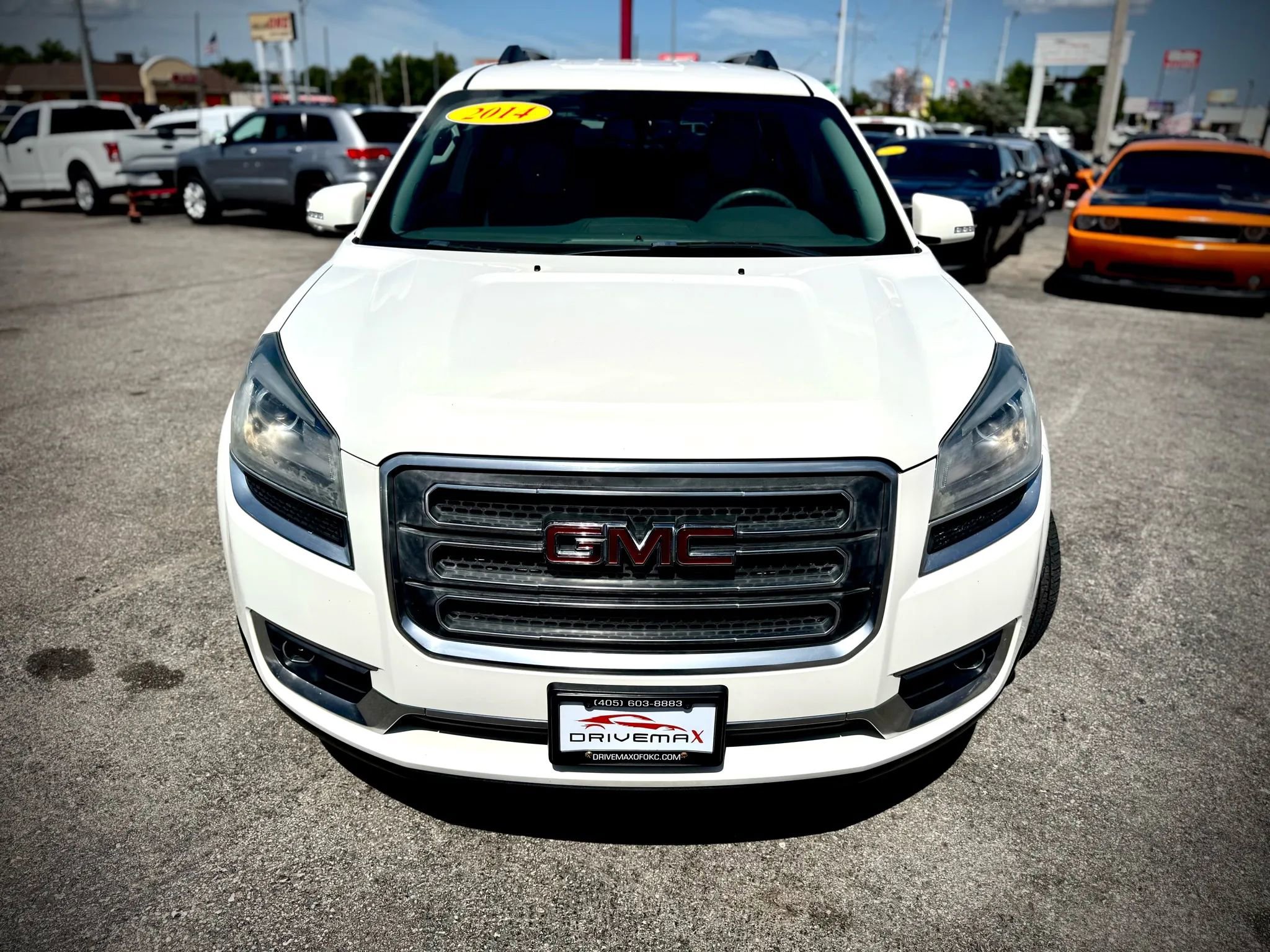 Used 2014 GMC Acadia SLT image 9