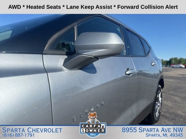 Used 2025 Chevrolet Blazer LT AWD/4WD image 9