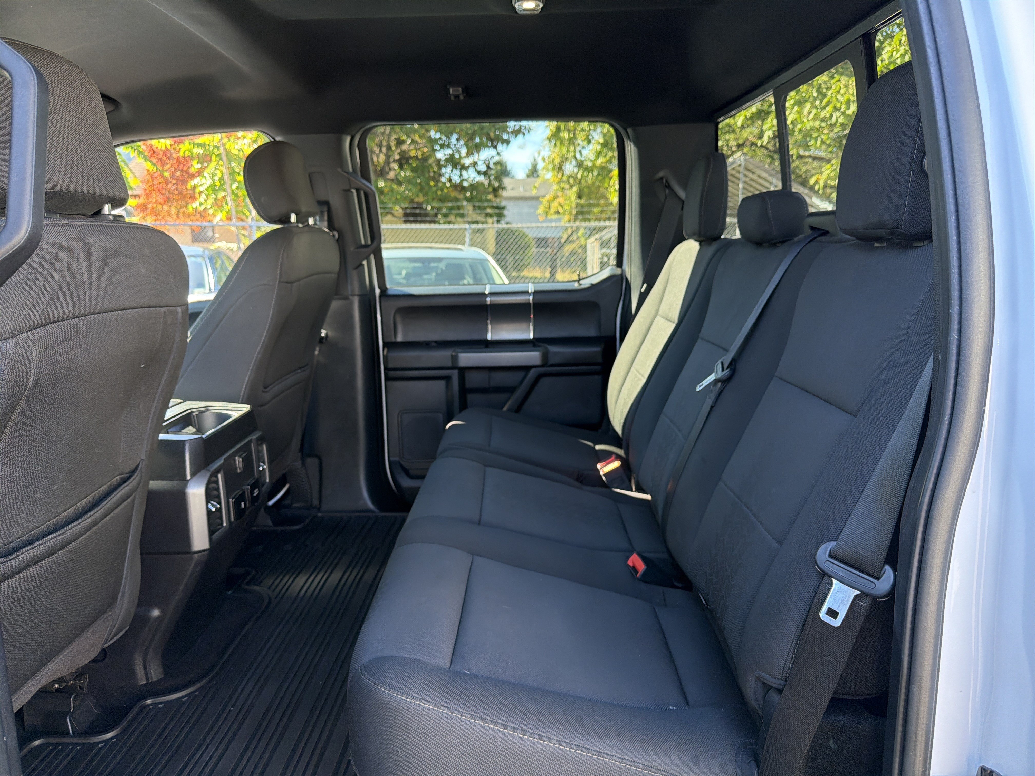 Used 2019 Ford F150 XLT w/ Equipment Group 302A Luxury AWD/4WD image 9