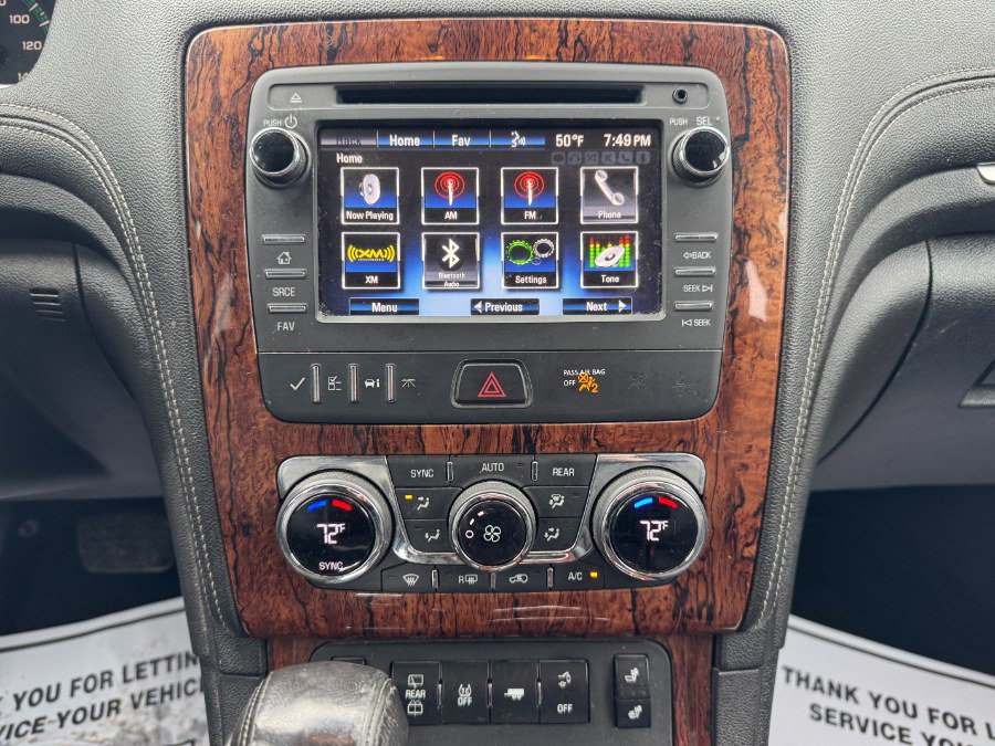 Used 2014 Chevrolet Traverse LT FWD image 24