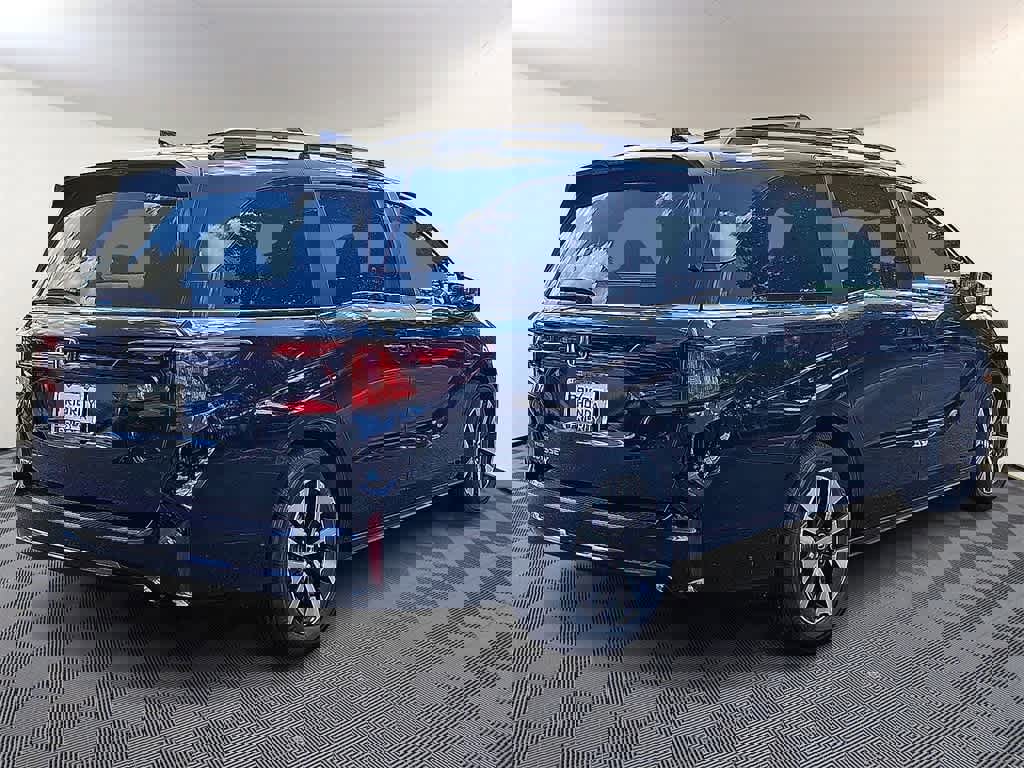 New 2026 Honda Odyssey EX-L image 3
