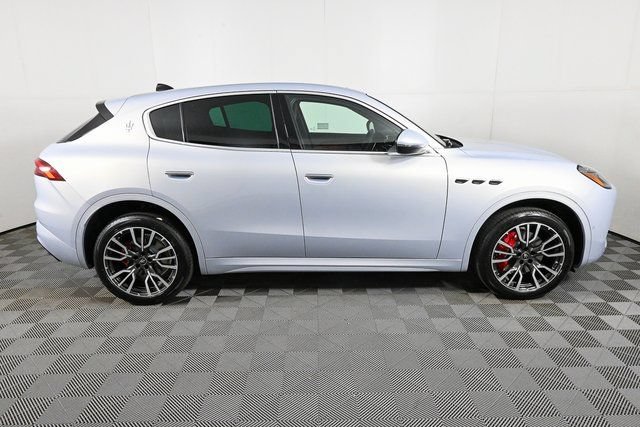 New 2025 Maserati Grecale GT AWD/4WD image 31