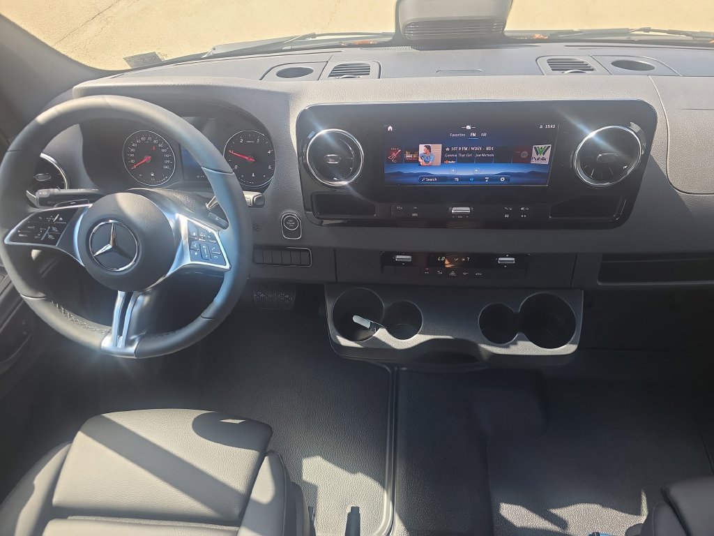 New 2026 Mercedes-Benz Sprinter 2500 image 12