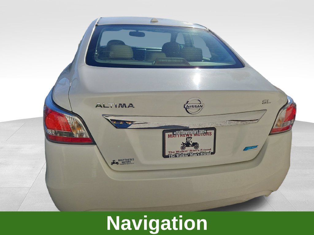 Used 2014 Nissan Altima 2.5 SL w/ Technology Package FWD image 5