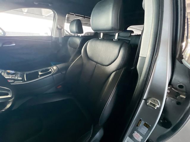 Used 2023 Hyundai Santa Fe Limited AWD/4WD image 10