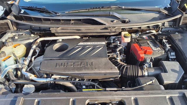 Used 2025 Nissan Rogue SV image 33