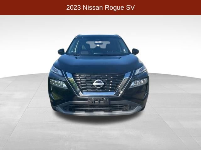 Used 2023 Nissan Rogue SV w/ SV Premium B Package AWD/4WD image 2
