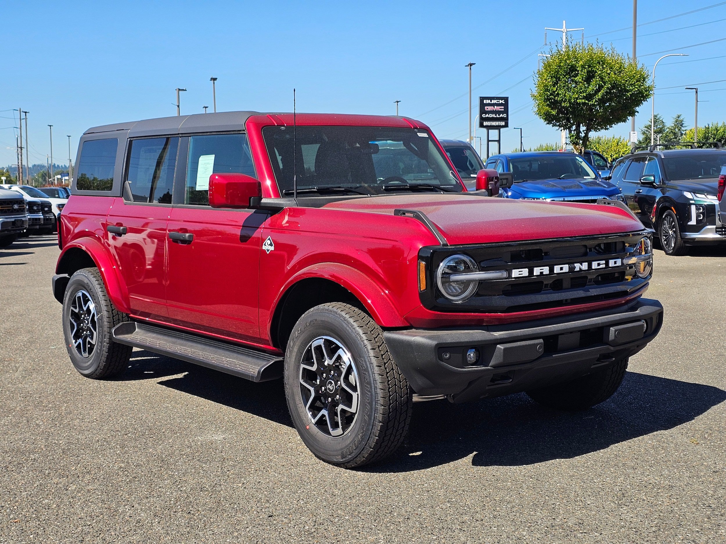 New 2026 Ford Bronco Outer Banks AWD/4WD image 3