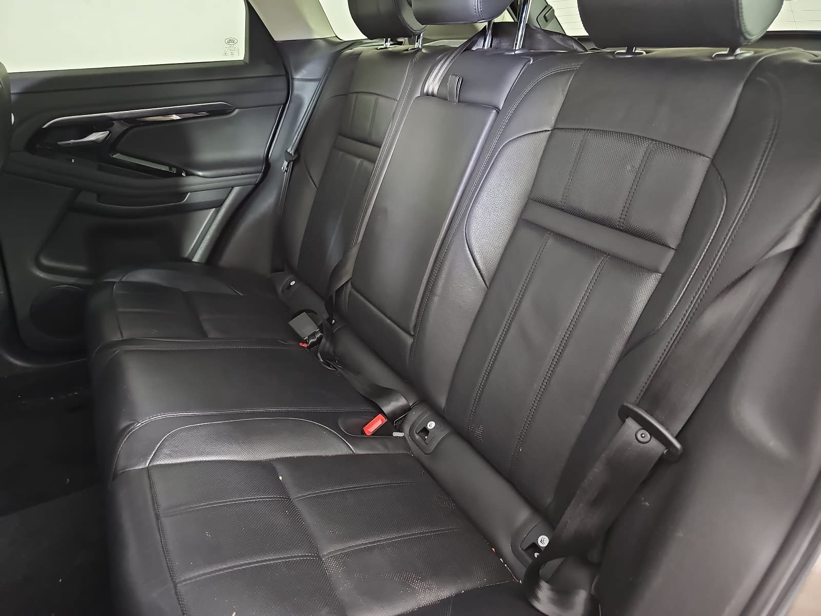 Used 2020 Land Rover Range Rover Evoque SE AWD/4WD image 14