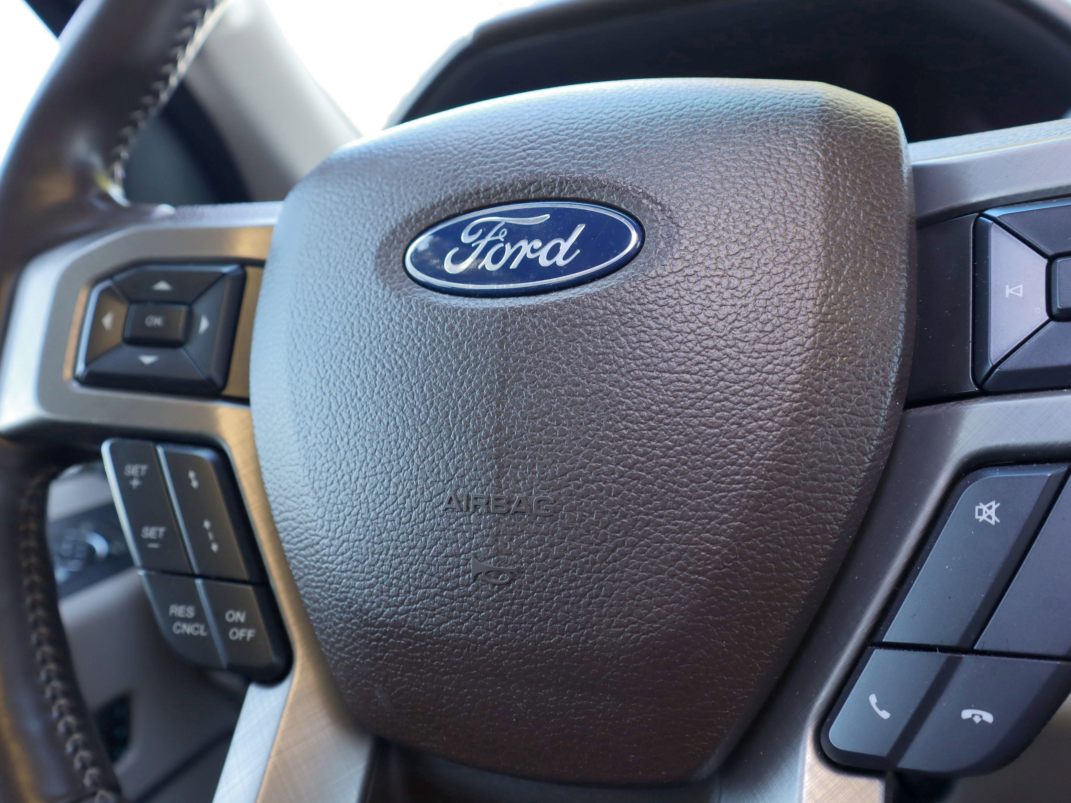 Used 2019 Ford F450 Limited image 28