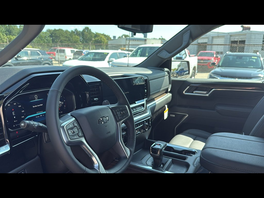 New 2026 Chevrolet Silverado 1500 RST w/ RST All Star Premium Package image 9