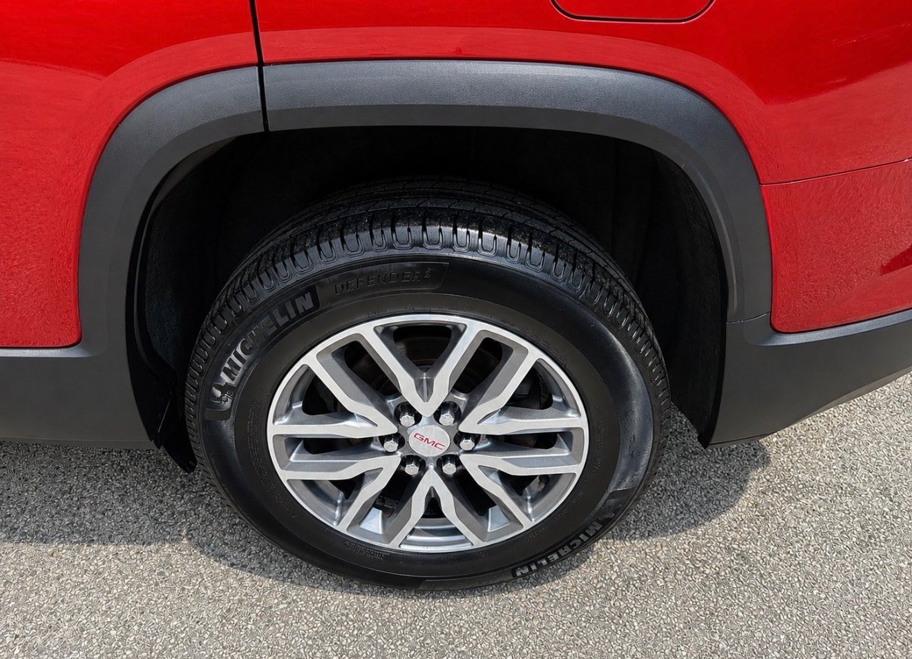 Used 2019 GMC Acadia SLE AWD/4WD image 9