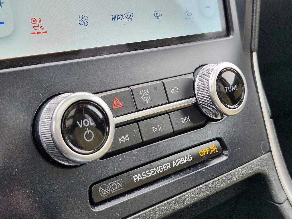 Certified 2022 Ford Edge SEL w/ Convenience Package image 26