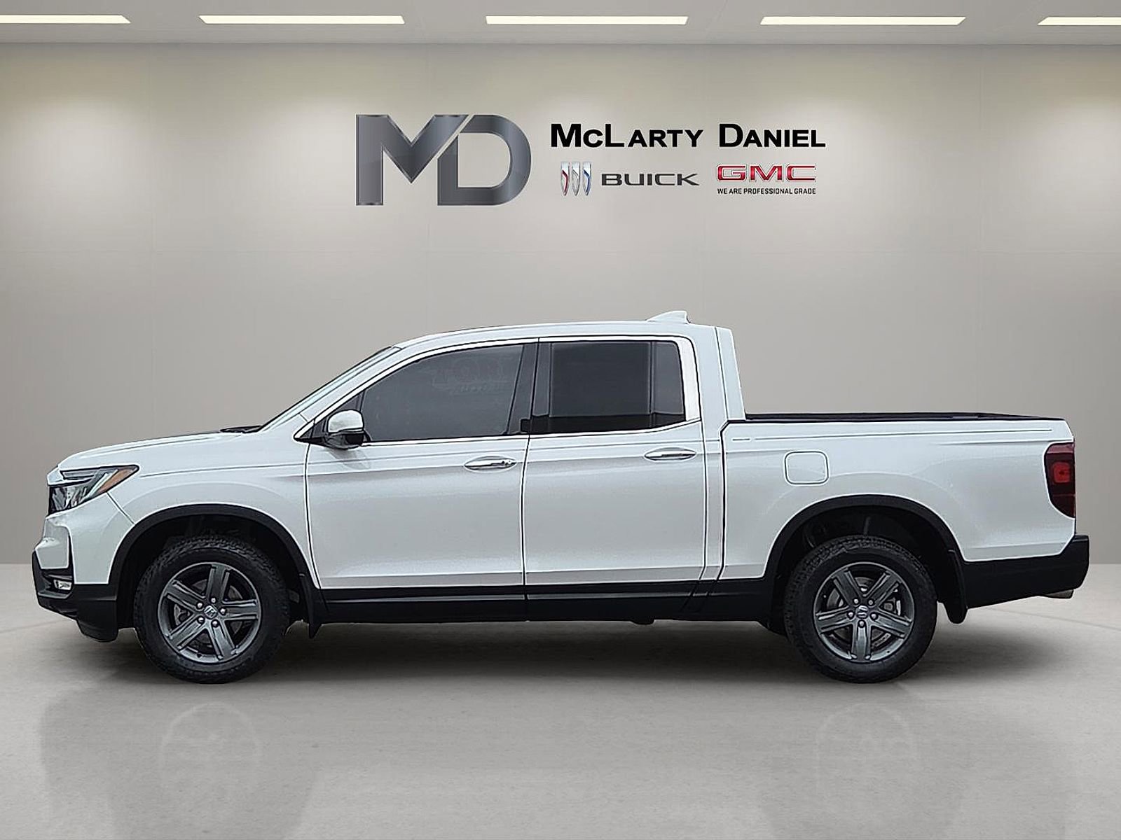 Used 2023 Honda Ridgeline RTL-E image 3