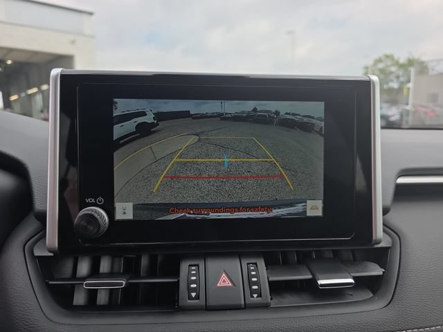 Used 2023 Toyota RAV4 XLE Premium AWD/4WD image 22
