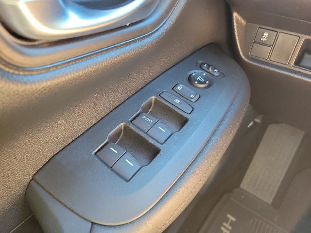 Certified 2023 Honda HR-V LX image 26