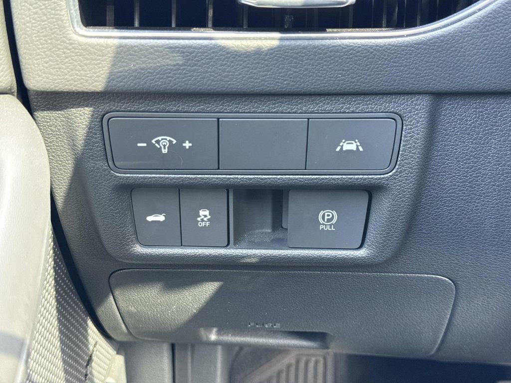 Used 2023 Hyundai Sonata SEL Plus w/ Preferred Accessory Package FWD image 13