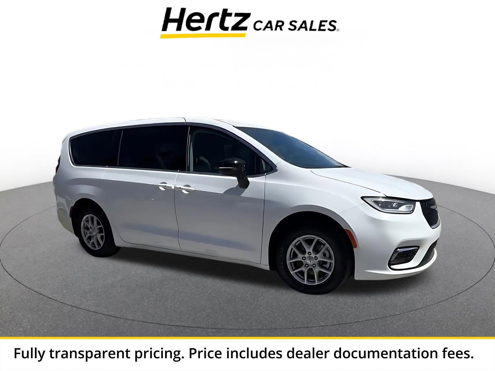 Used 2024 Chrysler Pacifica Touring-L FWD image 1