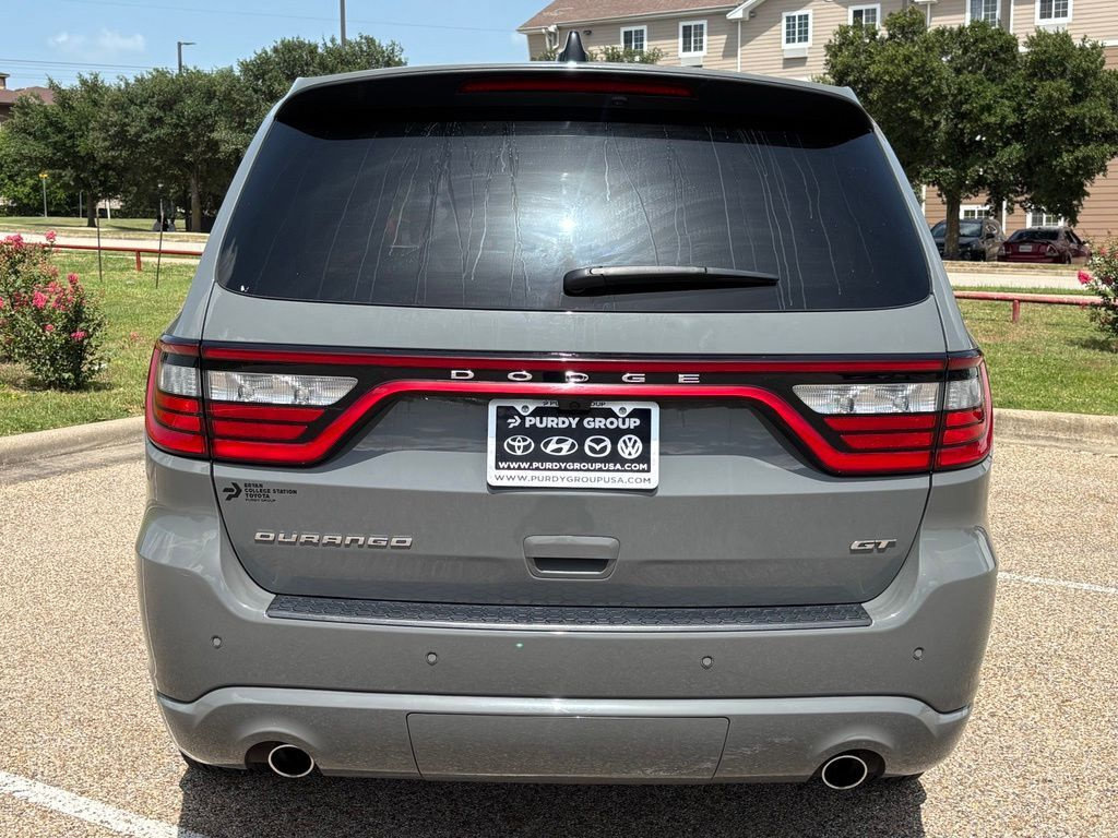 Used 2025 Dodge Durango GT RWD image 6