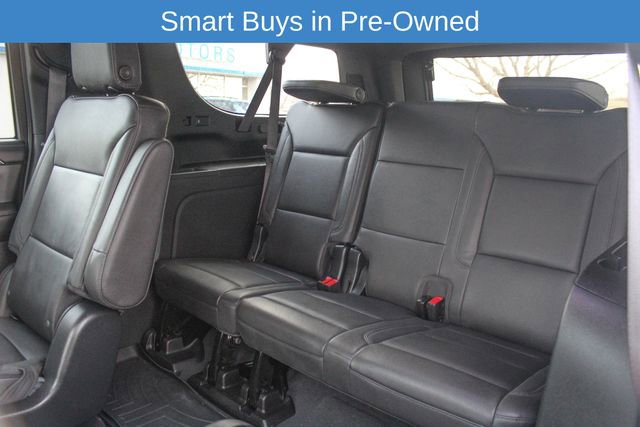 Used 2022 Chevrolet Suburban Z71 w/ Luxury Package AWD/4WD image 15