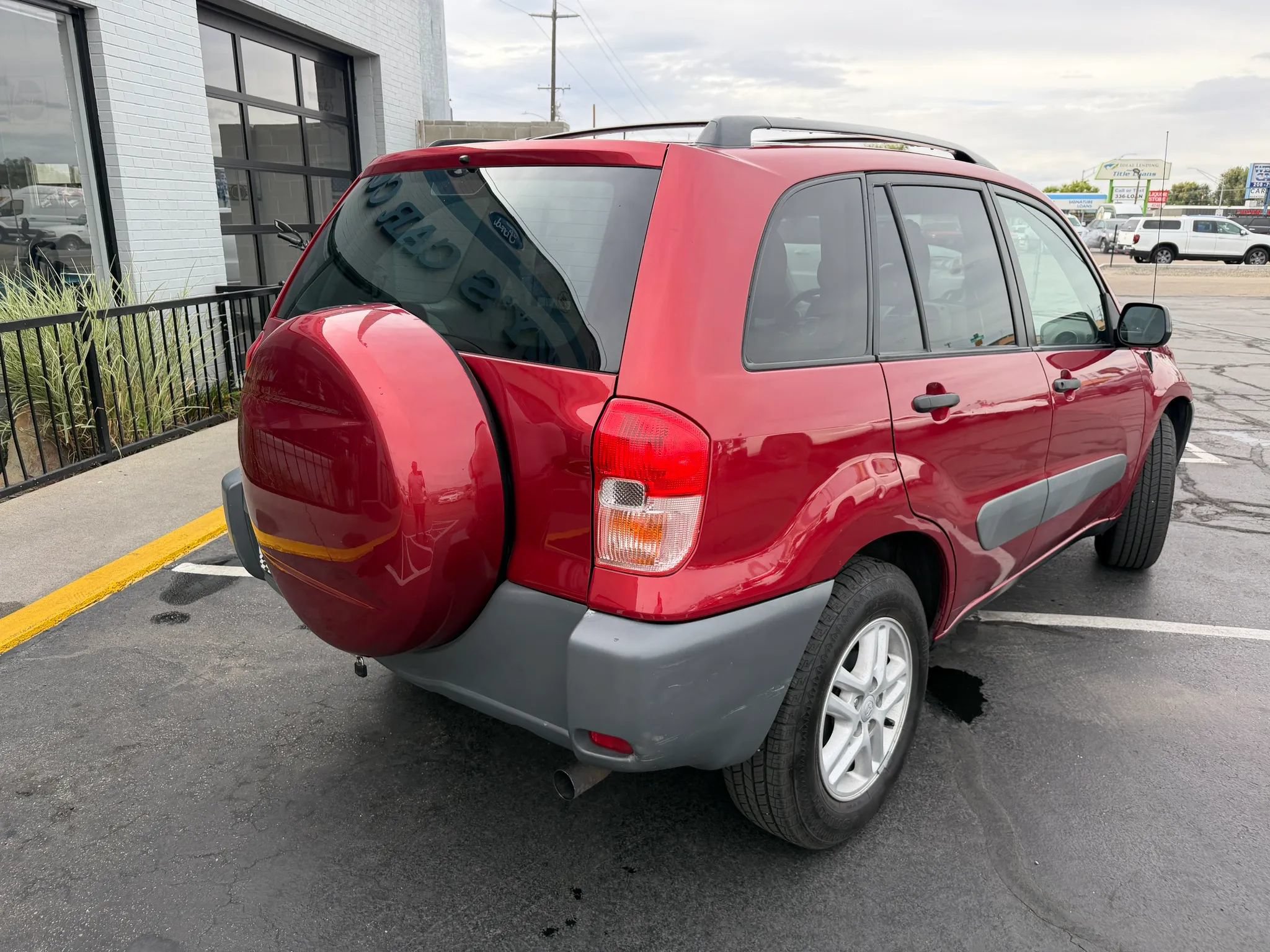 Used 2001 Toyota RAV4 2WD w/ Quick-Order Pkg image 8