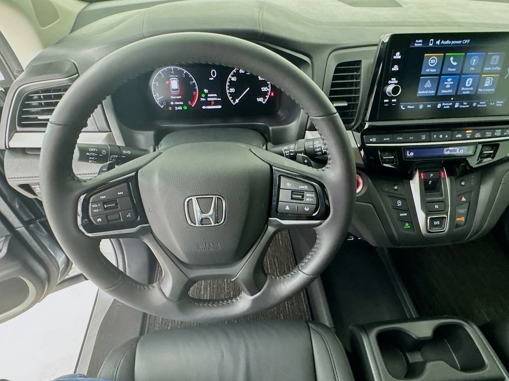 Used 2026 Honda Odyssey EX-L image 14