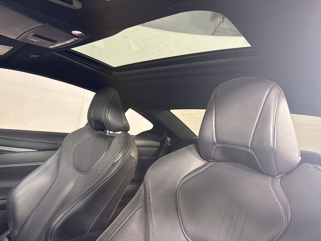 Used 2018 INFINITI Q60 Red Sport 400 w/ Sensory Package 3.0T Sport AWD/4WD image 15