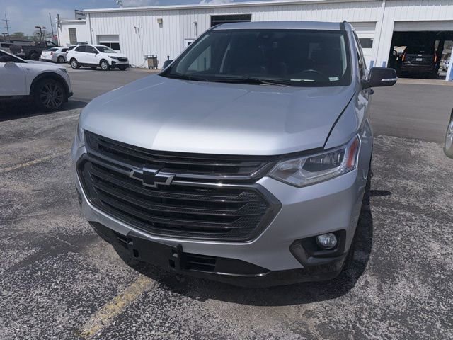 Used 2019 Chevrolet Traverse Premier w/ Redline Edition AWD/4WD image 2