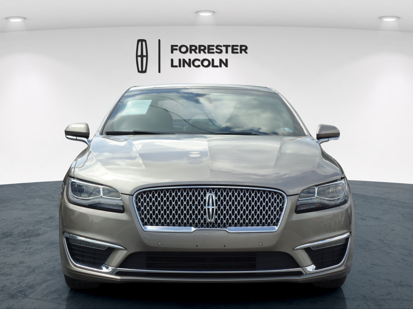 Used 2019 Lincoln MKZ Reserve w/ Luxury Package AWD/4WD image 8