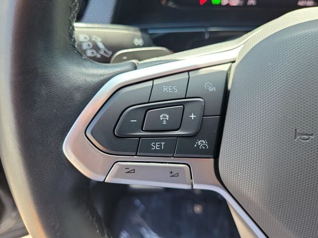 Certified 2024 Volkswagen Atlas Cross Sport SEL R-Line AWD/4WD image 22