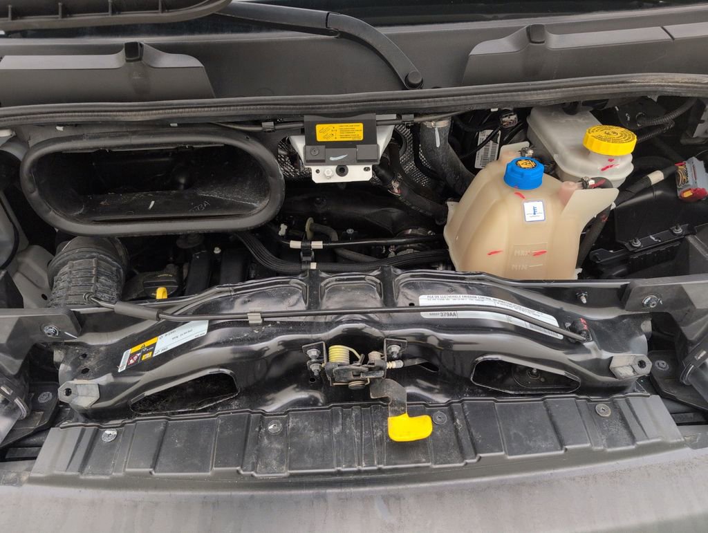 Used 2024 RAM ProMaster 2500 w/ Convenience Group image 37