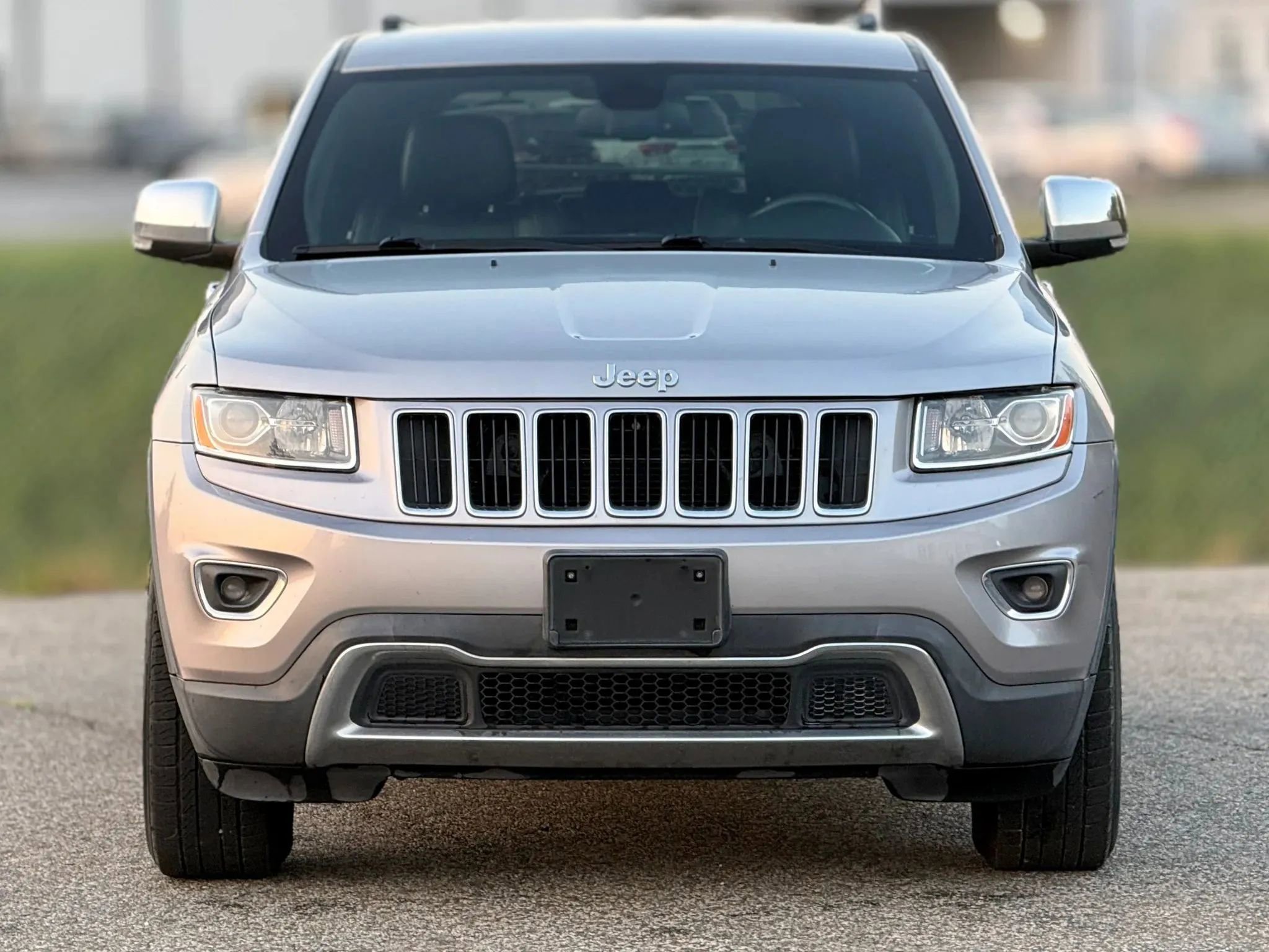 Used 2014 Jeep Grand Cherokee Limited w/ Trailer Tow Group IV image 5