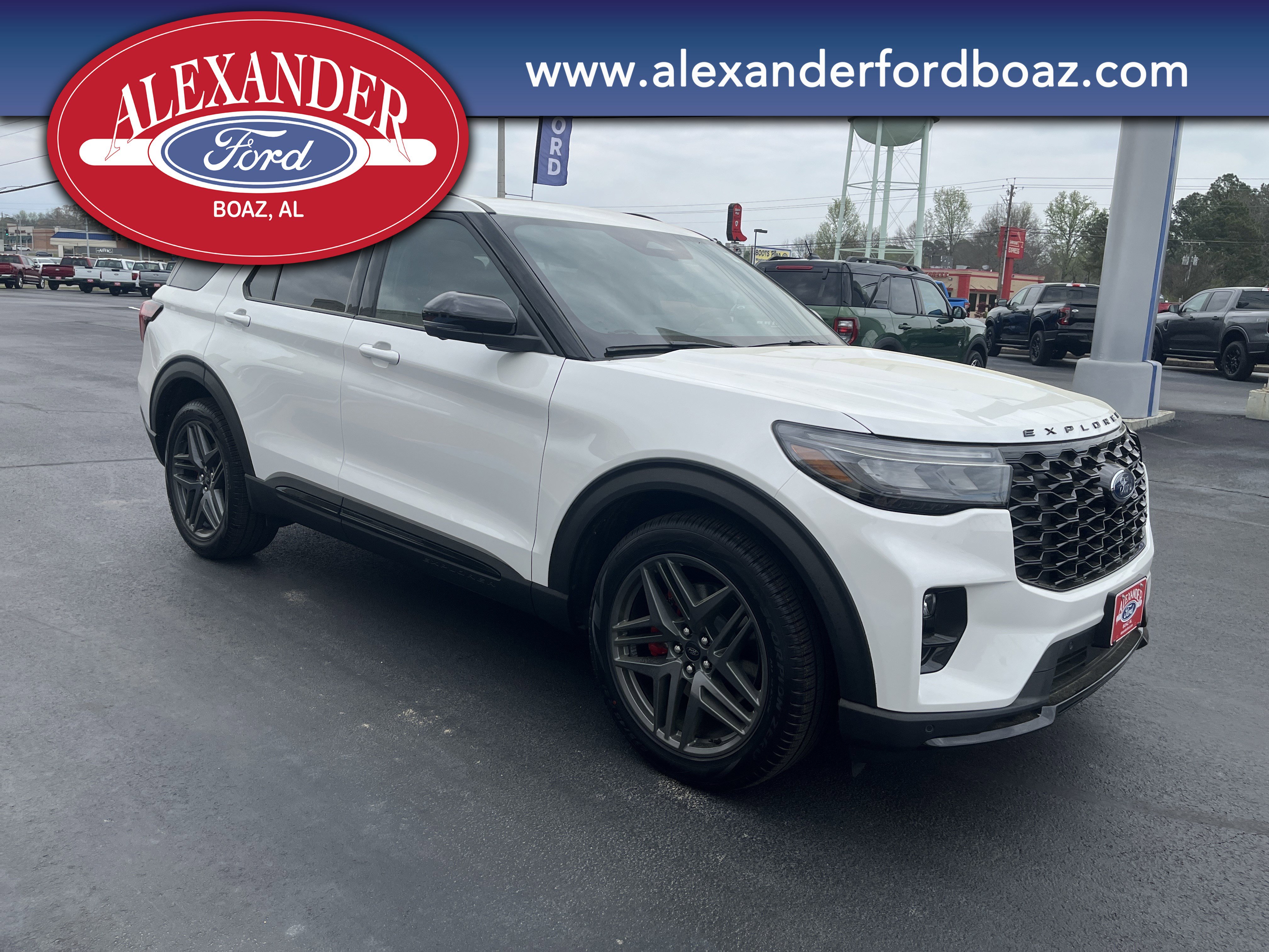 New 2026 Ford Explorer ST image 3