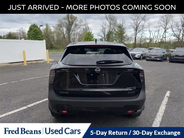 Certified 2025 Nissan Kicks SV AWD/4WD image 7