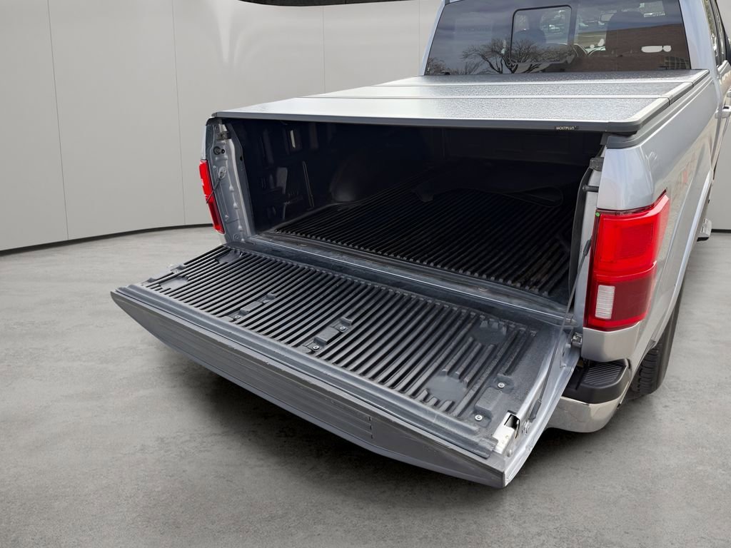 Used 2020 Ford F150 Lariat image 11