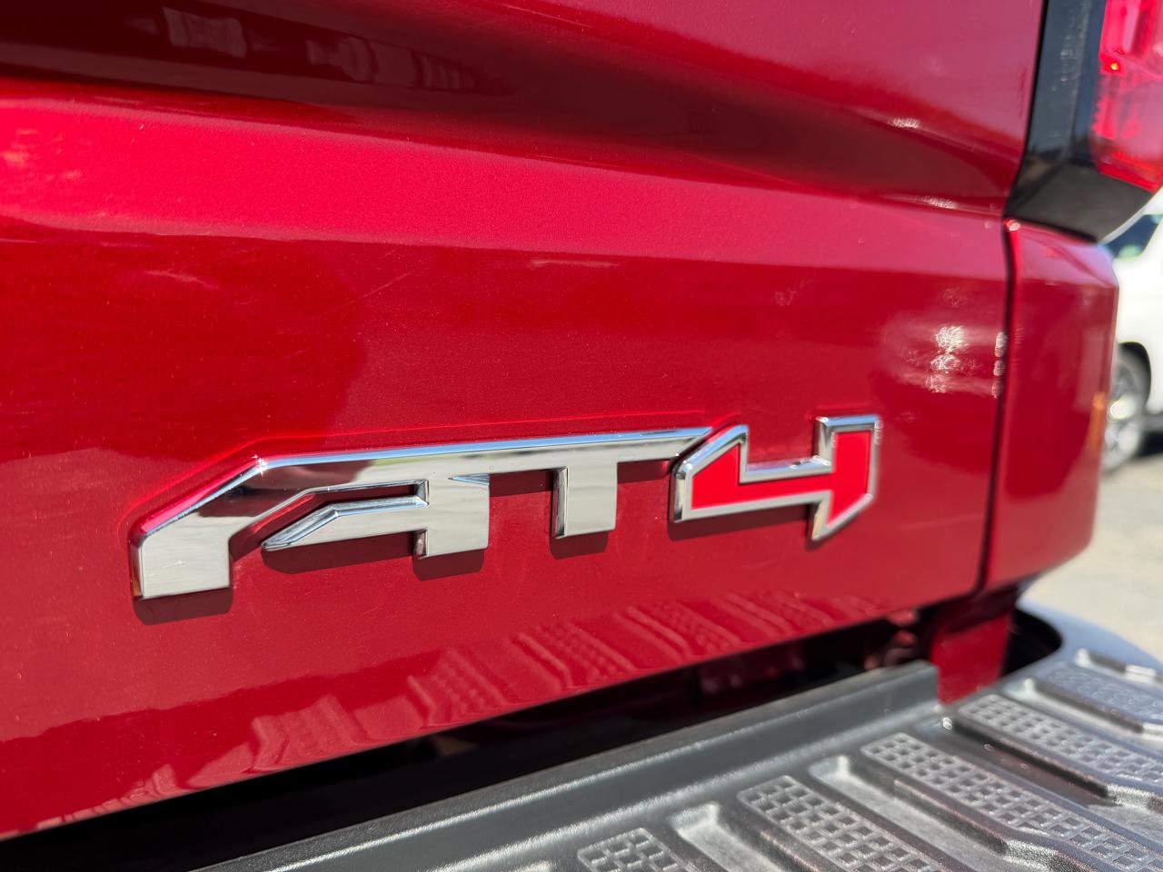 Used 2026 GMC Sierra 1500 AT4 w/ AT4 Premium Package AWD/4WD image 11
