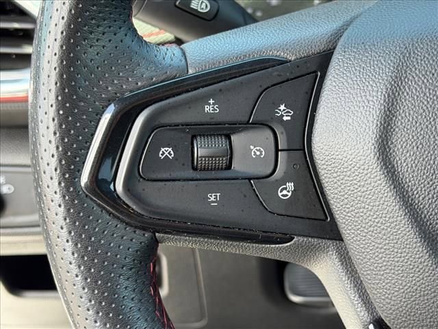 Used 2022 Chevrolet TrailBlazer RS FWD image 16