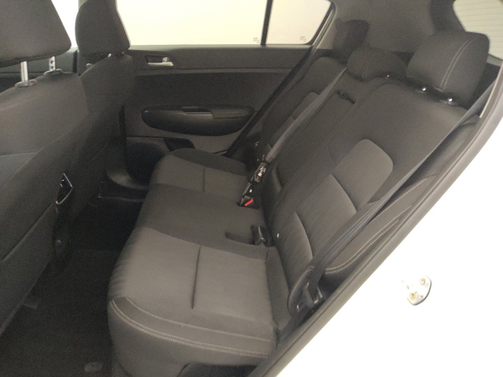 Used 2019 Kia Sportage LX FWD image 18