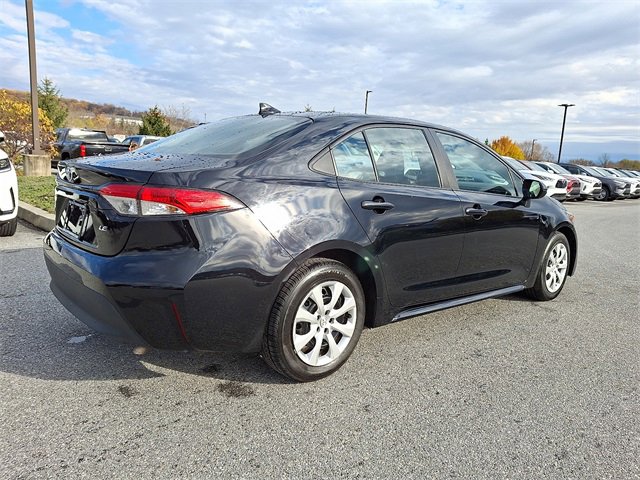 Certified 2024 Toyota Corolla LE image 6
