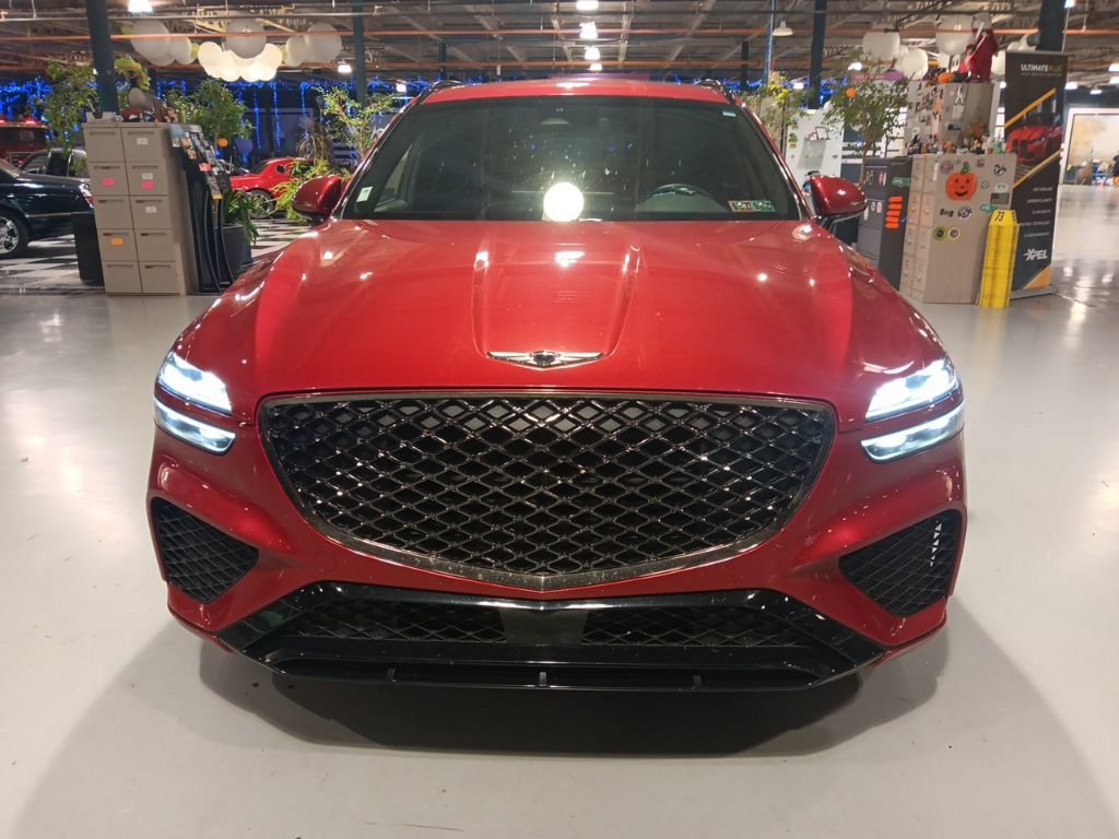 Used 2022 Genesis GV70 3.5T Sport w/ Cargo Package AWD/4WD image 6