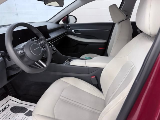 Used 2024 Hyundai Sonata SEL FWD image 15